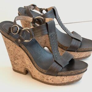 FRYE wedge platform sandal - sz 8 - grey / brown